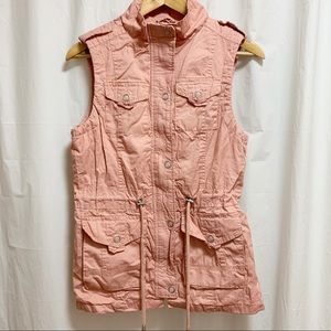 Cargo Pink Hubbard Vest from Ash & Antler Medium NWT
